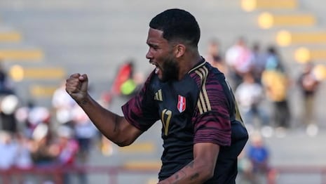 Acaba de marcar con la Selección Peruana y lo miran en Universitario: la sorpresa del mercado de pases