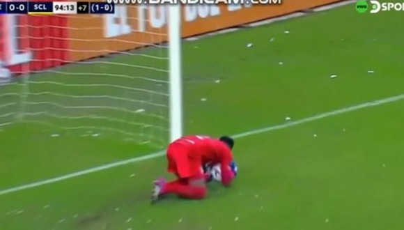 La gran atajada de Ortíz para evitar el 1-0 de Sporting Cristal vs. Emelec. (Video: DIRECTV)