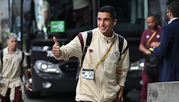 Declaraciones de Franco Navarro sobre Kevin Serna | VIDEO: @cheloneta1