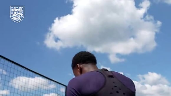 Inglaterra se prepara para el partido ante Eslovenia. (Video: England / X)