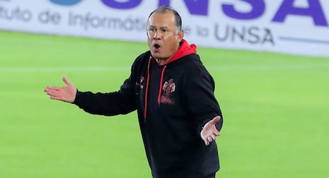 Juan Reynoso luego de la eliminación de Melgar en la Sudamericana: “Tomamos malas decisiones”