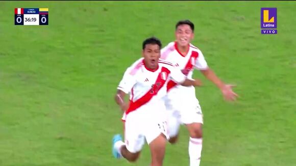 Diether Vásquez marcó el 1-0 de Perú sobre Colombia. (Video: Latina)