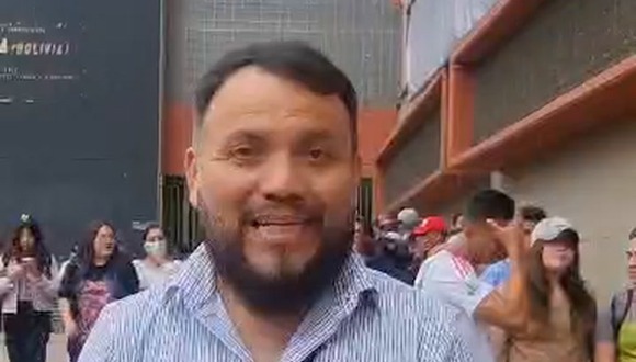 Hinchas de Bolivia y Perú a un día del partido por Eliminatorias. (Video: José Varela / Depor)