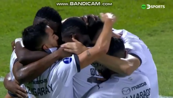 Alzugaray anotó el 1-0 a favor de Liga de Quito sobre César Vallejo. (Video: DIRECTV Sports)