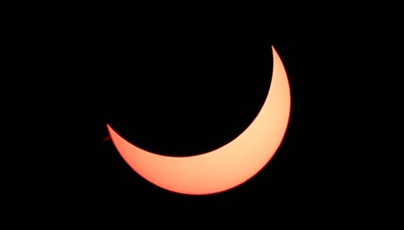 Así se vio el Eclilpse Solar de abril (Video: @Discovery).