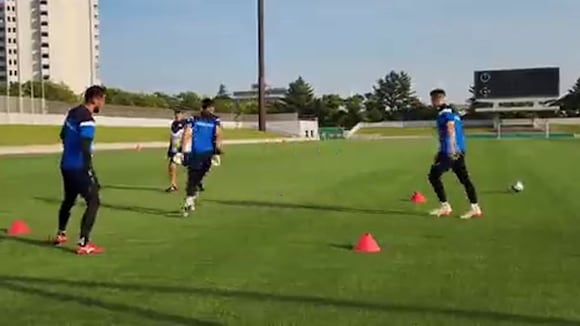 Entrenamiento de El Salvador con la mira en Japón | Video: La Selecta