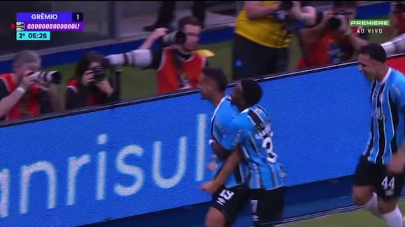 Gol de Erick Noriega para el 1-0 de Gremio vs Atlético Mineiro | VIDEO: Premiere