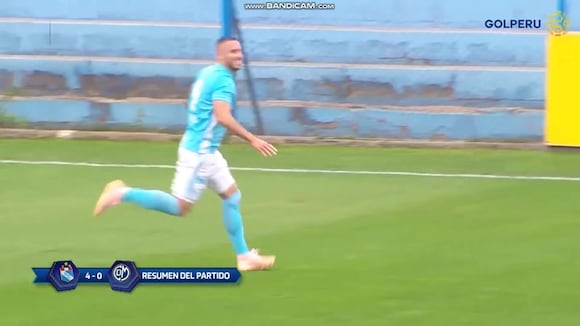 Emanuel Herrera le marcó un golazo a Municipal en la fecha 4 del Torneo Clausura 2018. (Video: GOLPERU)