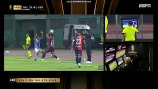 ¡Por agresión a Maxloren Castro! Tarjeta roja a Cecilio Domínguez en el Sporting Cristal vs. Cerro Porteño