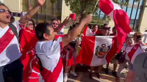 Recibimiento de los hinchas a la Selección Peruana. (Video: Daniel Apuy)