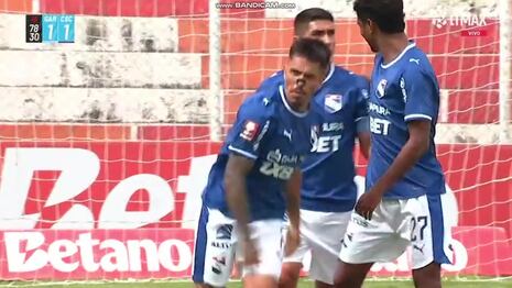 ¡Con suspenso por el VAR! Gol de Santiago González para el 1-1 de Sporting Cristal vs. Garcilaso