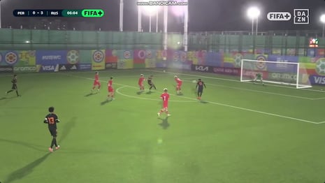 ¡Tras pase de taco! Gol de Edinson Vela para el descuento de Perú vs. Rusia en el Mundial Sub-15