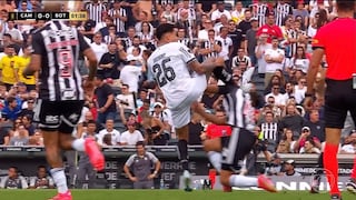 Tras terrible entrada: Botafogo sufrió expulsión en solo 35 segundos ante Atlético Mineiro