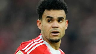 ¡Jugadón de Luis Díaz y gol! Hizo todo para el tanto de Stanišić en el 3-0 del Bayern vs. Stuttgart