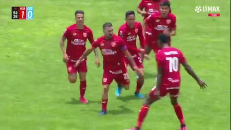 ¡Contragolpe letal! Goles de Salcedo y Caballero para el 2-0 de Sport Huancayo vs. Sporting Cristal