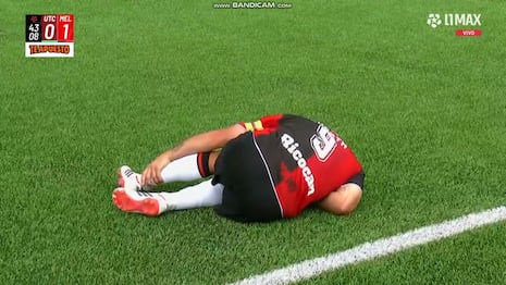 ¡Se encienden las alarmas! Dura lesión de Bernardo Cuesta en Melgar vs. UTC