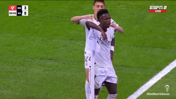 Gol de Vinícius para el 4-0 de Real Madrid vs Alavés. (Video: ESPN)