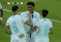 ¡Error en el fondo! Gol de Luis Palma para el 1-1 de Honduras vs. Perú