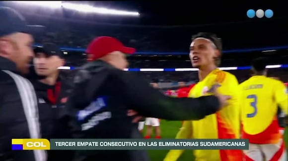 Richard Ríos y Nicolás Otamendi tuvieron un duro enfrentamiento en el Argentina vs Colombia. (Video: Telefe)