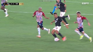 Casi desde mitad de cancha: el palo le negó un golazo a Valera en el Universitario vs. Junior
