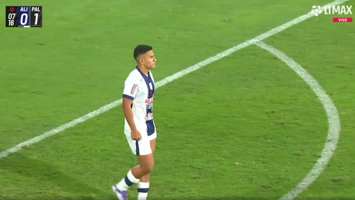 ¡Como en el clásico! Mala suerte de Chávez y autogol para el 1-0 de Palestino vs. Alianza Lima