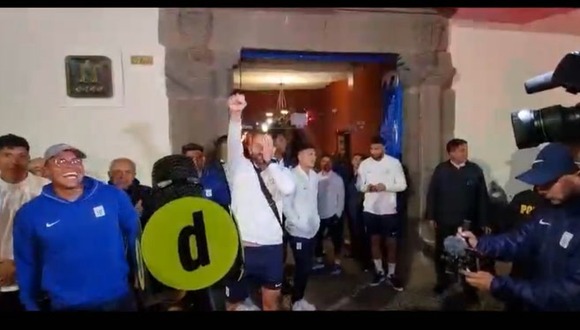 Banderazo de la hinchada de Alianza Lima en Cusco (Video: José Varela/Depor)