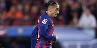 ¡Definición exquisita! Golazo de Raphinha para el 2-0 del Barcelona