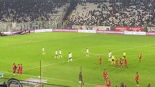 ¡Vergüenza! Universitario vs. Colo Colo fue suspendido por ataque a hinchas cremas