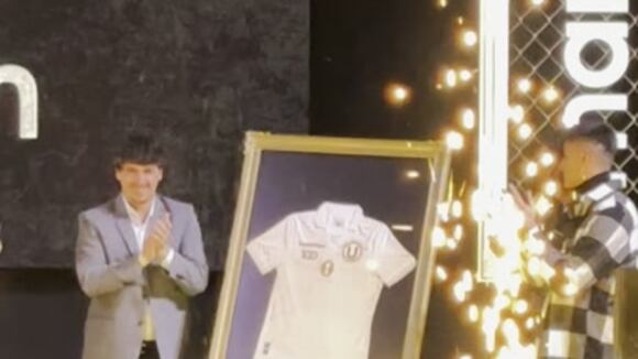 Universitario de Deportes presentó camiseta en su Centenario. (Vídeo: Gianina González).