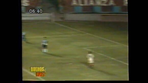 Willian Chiroque: debut y gol con Alianza Atlético ante Universitario en 2002. (Video: Difusión)