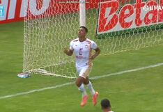 ¡Error en salida! Gol de Carlos Uribe para el 1-1 en Sporting Cristal vs. Ayacucho FC