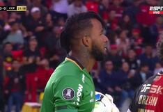 ¡Héroe sin capa! Carlos Cáceda evitó gol de penal en el Melgar vs. Cerro Porteño