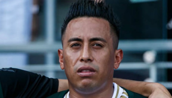 Christian Cueva fue presentado como fichaje de Juan Pablo II College. (Video: Juan Pablo II College / Foto: Getty Images)