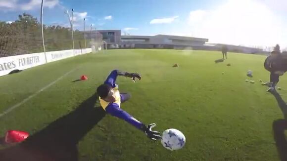 Thibaut Courtois vuelve a entrenar con el Real Madrid. (Vídeo: @thibautcourtois).