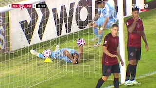 ¡Solo y sin arquero! El insólito error de Romero en el Sporting Cristal vs. Melgar