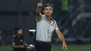 Fabián Bustos sonríe en Paraguay: extécnico de Universitario se estrenó en Olimpia con triunfo