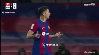 Gol de Lewandowski: centro preciso de Gündoğan y gran cabezazo del polaco