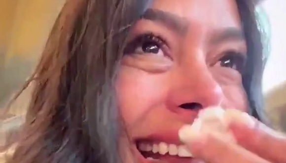 Larissa Riquelme emocionada por Paraguay. (Video: X)