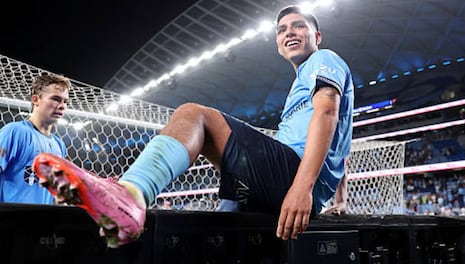 ¡Su pase fue medio gol! La asistencia de Piero Quispe en el empate del Sydney FC vs. Auckland FC