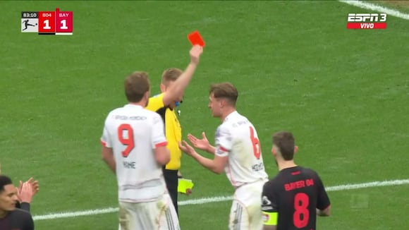 La expulsión de Luis Díaz por simular falta en el Bayern vs. Bayer Leverkusen. (Video: ESPN)