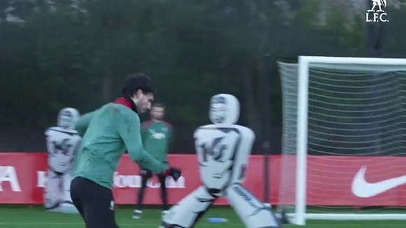 Liverpool and Manchester United play for the Premier League. (Video: Liverpool)