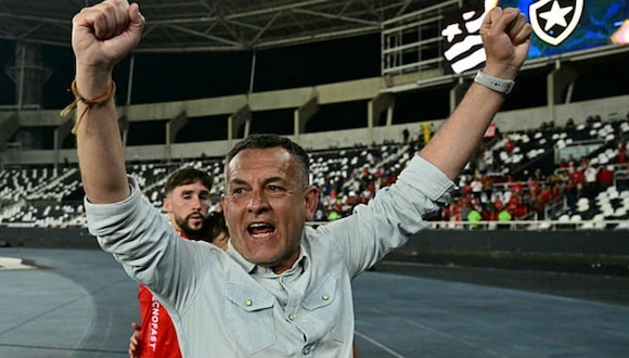 Horacio Melgarejo declaró en conferencia de prensa tras la clasificación de Cienciano a los cuartos de final de la Copa Sudamericana. (Video: DSports / Foto: Getty Images)