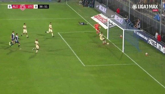 Bryan Reyna casi anota el 1-0 de Alianza Lima ante UTC. (Video: Liga 1 MAX)