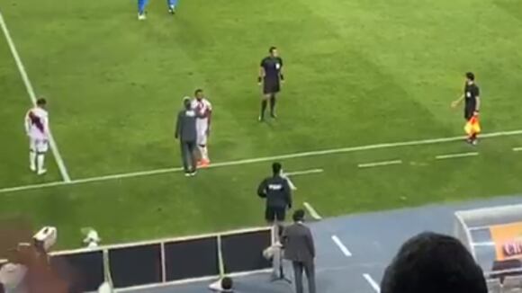 Los reclamos que hubo en el estadio Nacional. (Video: Twitter)