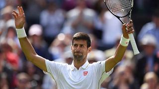 Novak Djokovic ganó sin problemas en su debut en Wimbledon