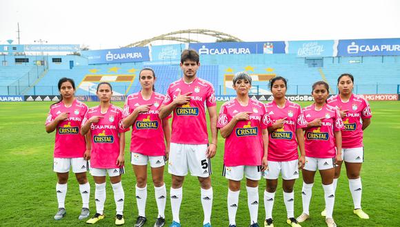 Sporting Cristal presentó su cuarta equipación con motivo de la lucha contra el cáncer de mama. (Foto: Sporting Cristal)