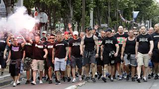 Miles de Ultras de Hungría 'invadieron' Marsella para partido ante Islandia