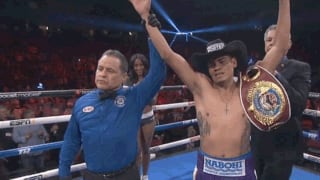 El ‘Vaquero’ sigue el cima: Navarrete venció por KO a Wilson y se convirtió tricampeón mundial