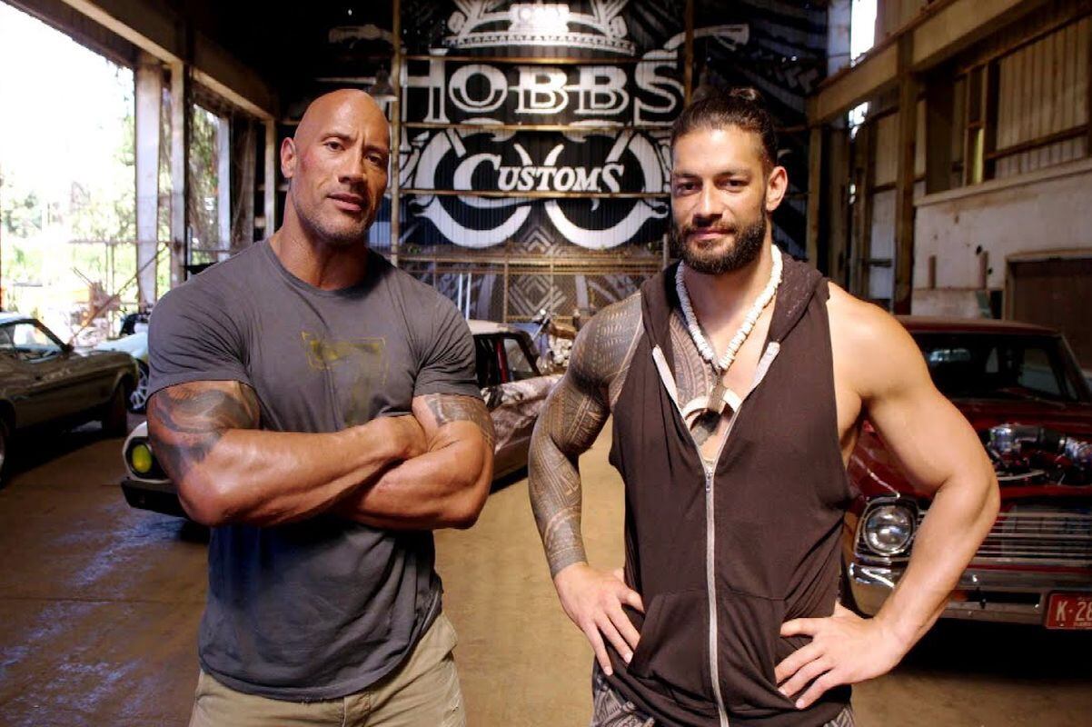 Roman Reigns y The Rock son parte de la familia samoana Anoa'i. (Foto: Twitter Wrestling Headlines)