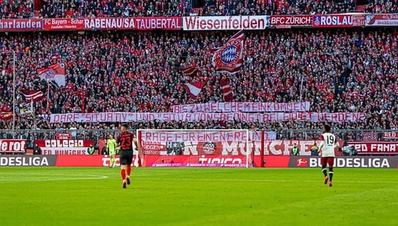 Los hinchas alemanes volverán a los estadios en otoño próximo. (Getty)